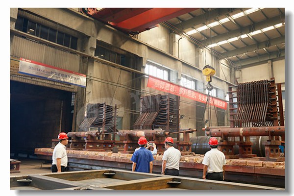 工業(yè)鍋爐中冷灰斗是怎樣形成的？其作用是什么？