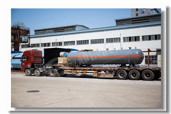 燃油鍋爐在運行時有哪些方面要注意調(diào)整？